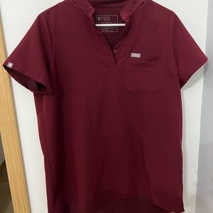 FIGS maternity scrubs